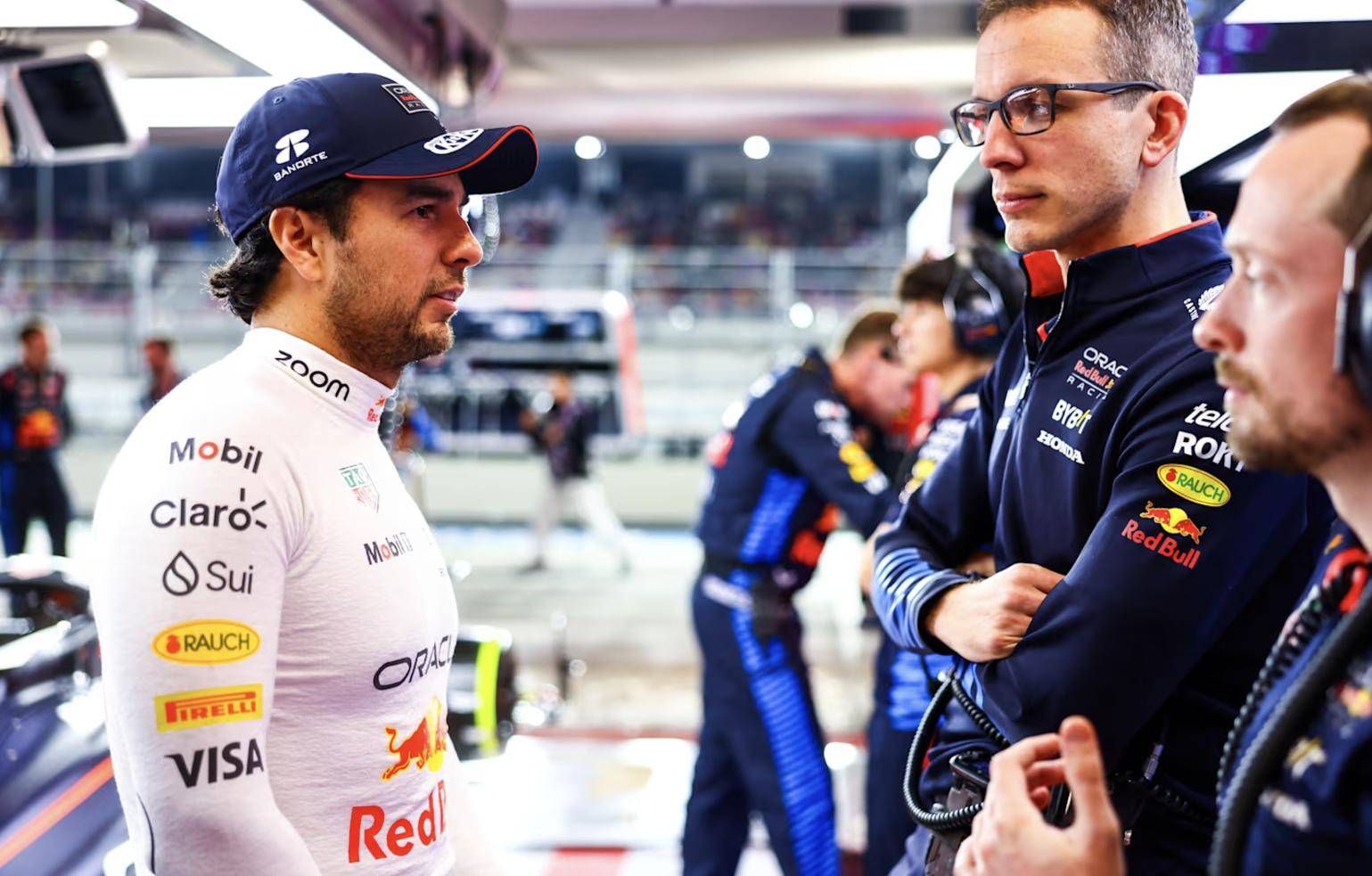 爱游戏在线-雷诺车队横扫红牛车队，佩雷兹关键制胜