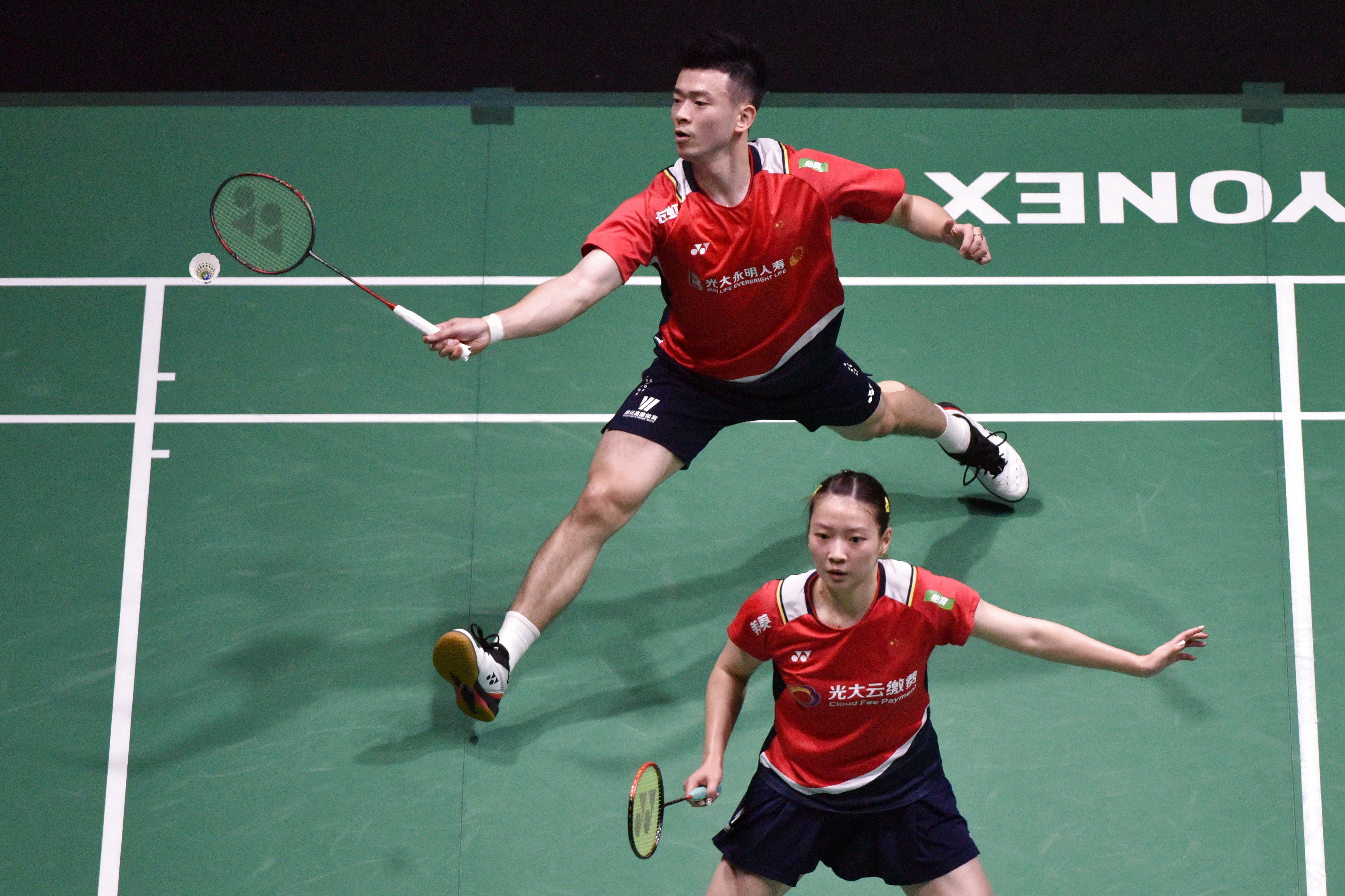 爱游戏官方入口-印度队轻取马来西亚队,郑思维点燃赛场