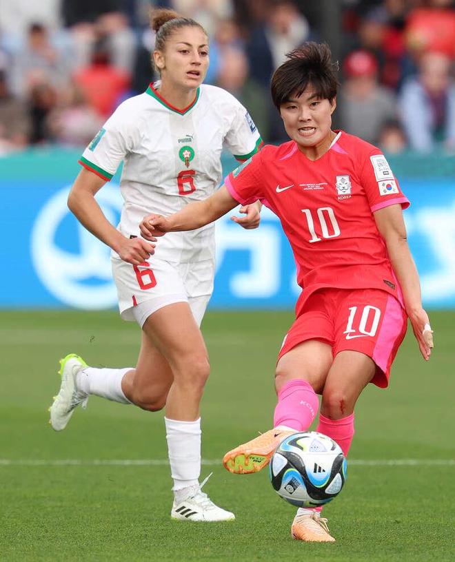 ayx世界杯2026-印度队横扫韩国队，黄鸭组合点燃赛场