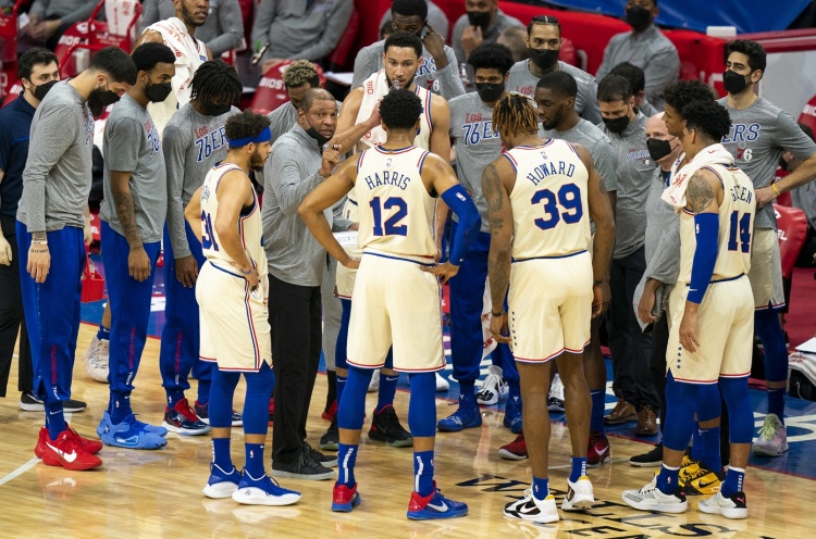 ayx世界杯2026-76人完胜上海队，戈贝尔统治全场