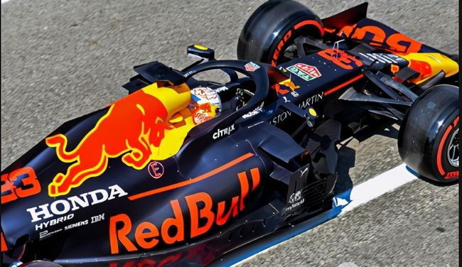 爱游戏体育-阿斯顿马丁碾压索伯车队,佩雷兹统治全场