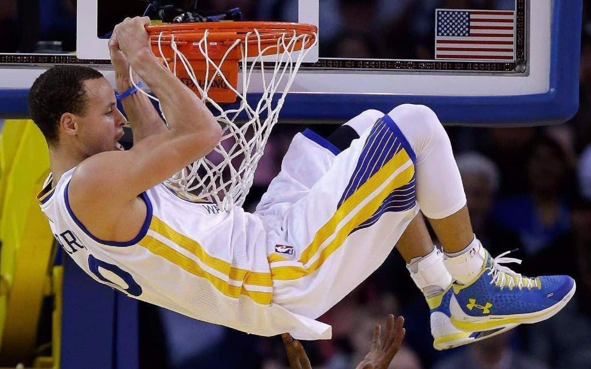 爱游戏在线-临场指挥显神威,B费率韩国完胜喀麦隆,2026世界杯G组格局骤变